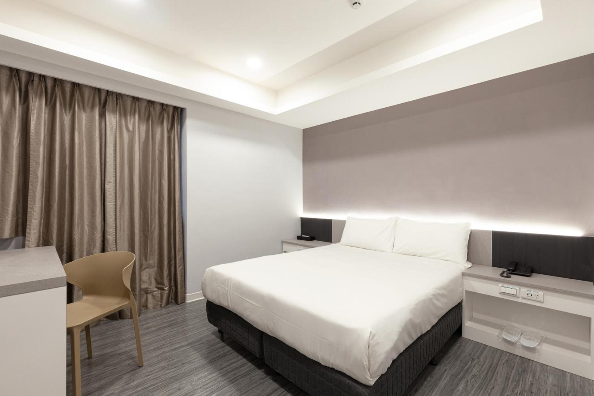Kiwi Express Hotel - Zhongqing تايتشونغ المظهر الخارجي الصورة