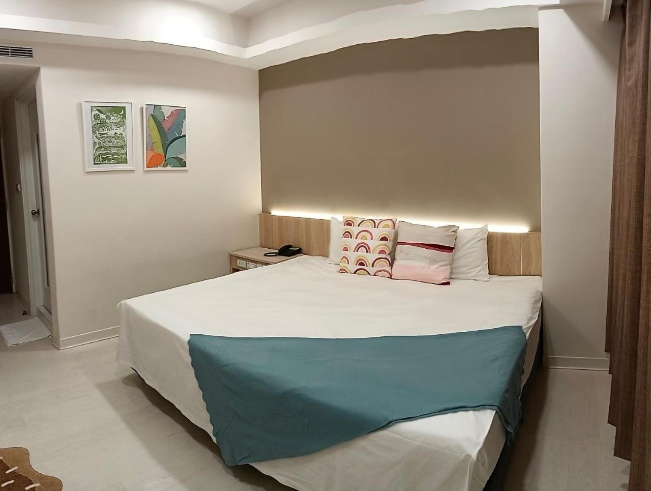 Kiwi Express Hotel - Zhongqing تايتشونغ المظهر الخارجي الصورة