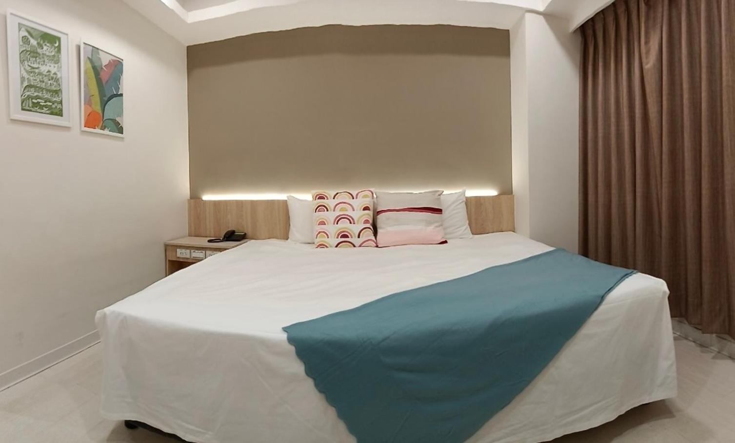 Kiwi Express Hotel - Zhongqing تايتشونغ المظهر الخارجي الصورة
