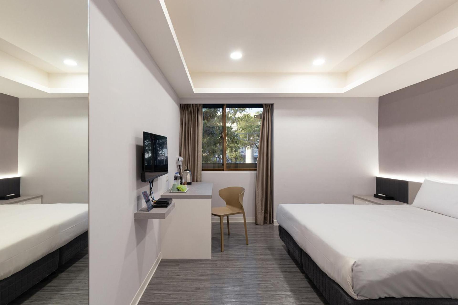 Kiwi Express Hotel - Zhongqing تايتشونغ المظهر الخارجي الصورة